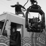 Gal Gadot y Jason Statham en accion detras de las escenas de la campana #DisruptiveWorld de Wix para el Super Bowl LI