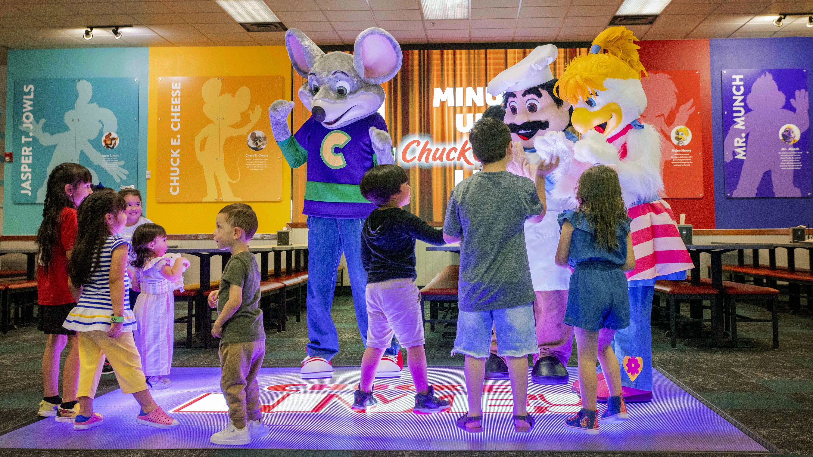 ALL NEW CHUCK E. CHEESE BRINGS MORE WOW TO SOUTH FLORIDA WITH MARKET