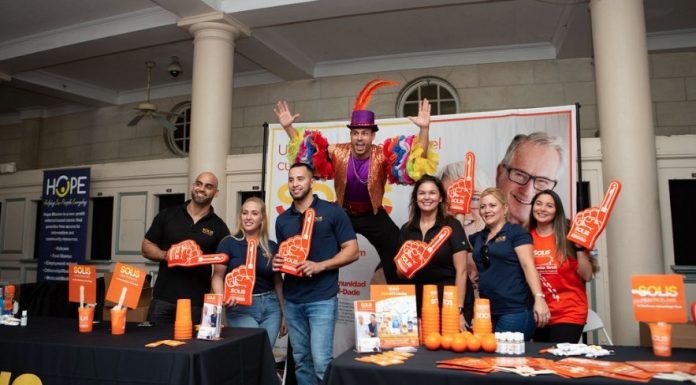 Solis health plans hosted the 2019 senior stroll (PRNewsFoto/Solis Health Plans, Inc.)