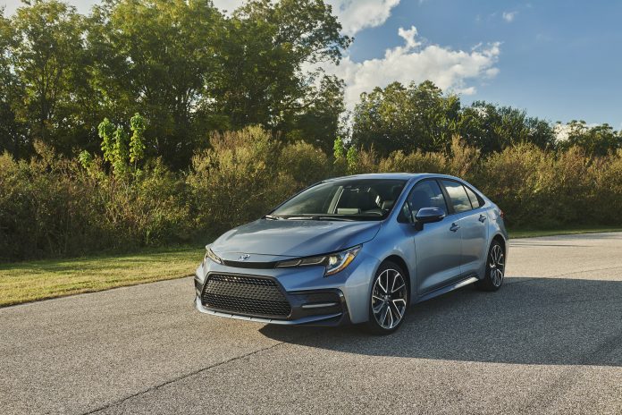 Co-Rolling in the Green: 2020 Corolla and Corolla Hybrid Named Green Car of the Year® by Green Car Journal