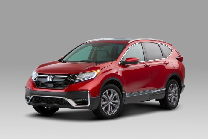 The freshened 2020 Honda CR-V and all-new CR-V Hybrid have been named the 2020 Green SUV of the Year by Green Car Journal today, the second time Honda has won Green SUV of the Year, and the sixth time a Honda vehicle has earned recognition from Green Car Journal.