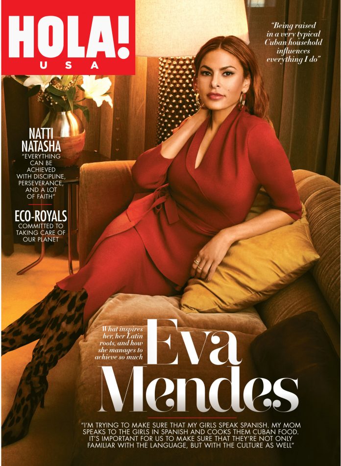 HOLA_USA_EVA