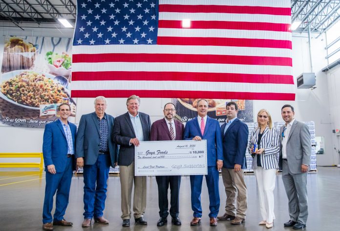 Left to Right at Goya Foods Texas Facility: Evelio Fernandez, Vice President of Goya Foods Texas; Barry Smith, Bulls Eye Ranch; Mike Brannon, Brannon Industrial Group; Bob Unanue, President of Goya Foods;Â Stan Suggs, PW Farm Texas Products; Derrick Smith, Bulls Eye Ranch; Luz D. Rosario, General Manager of Goya Foods Texas; and Robert Unanue.