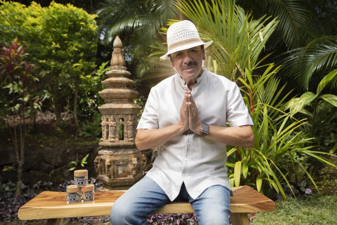 Carlos_Santana_Cannabis