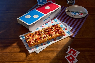 Después de más de 65 años, Domino’s® lanzará la primera pizza digna del nombre: presentamos la Domino™